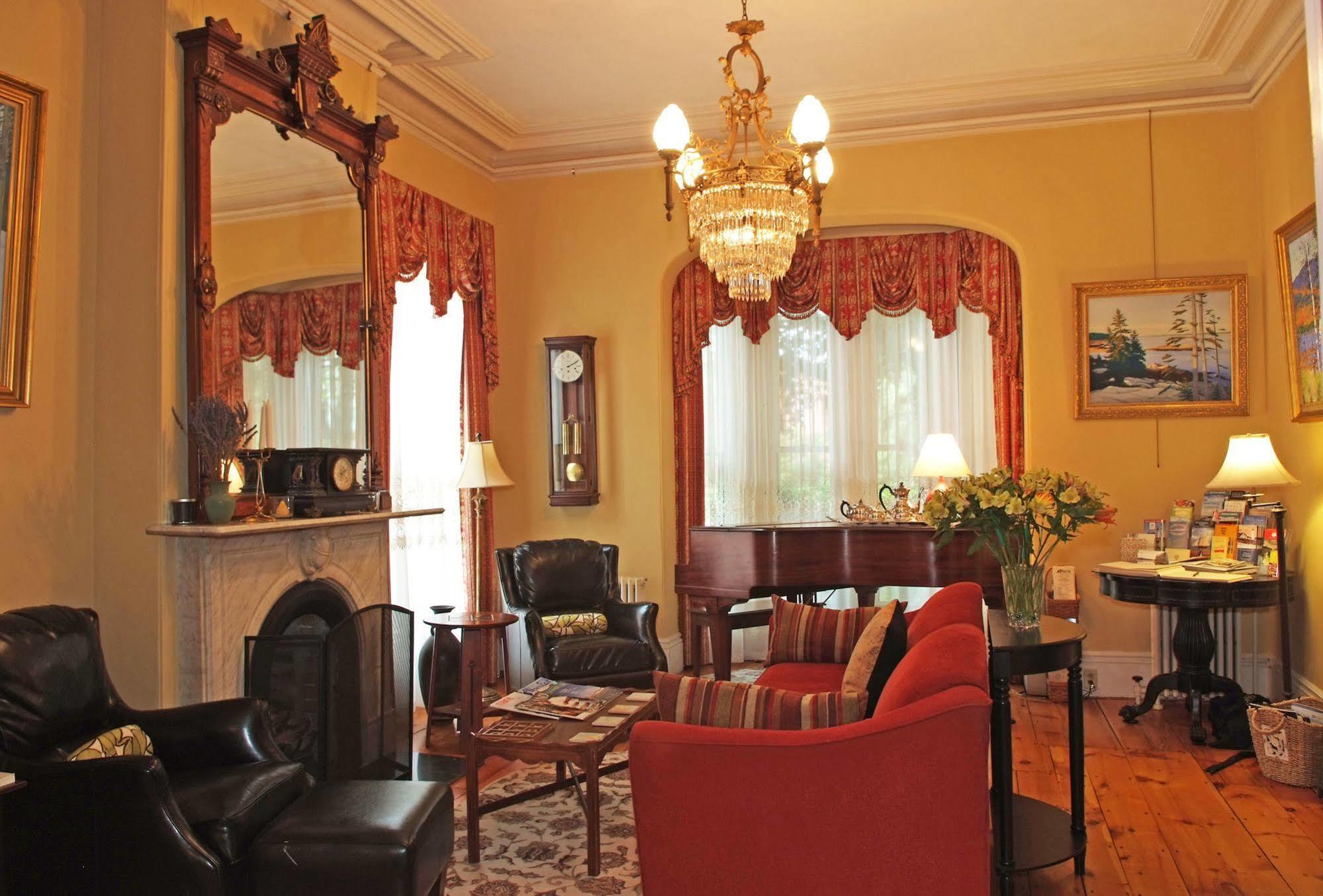 Blind Tiger Portland - Carleton Street Guest House מראה חיצוני תמונה